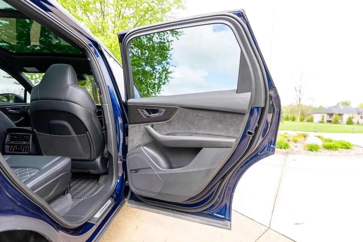 2020 Audi SQ7, view