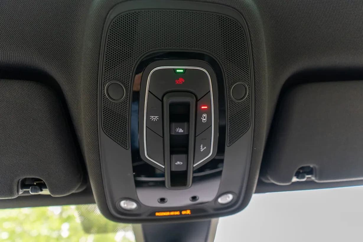2020 Audi SQ7, view
