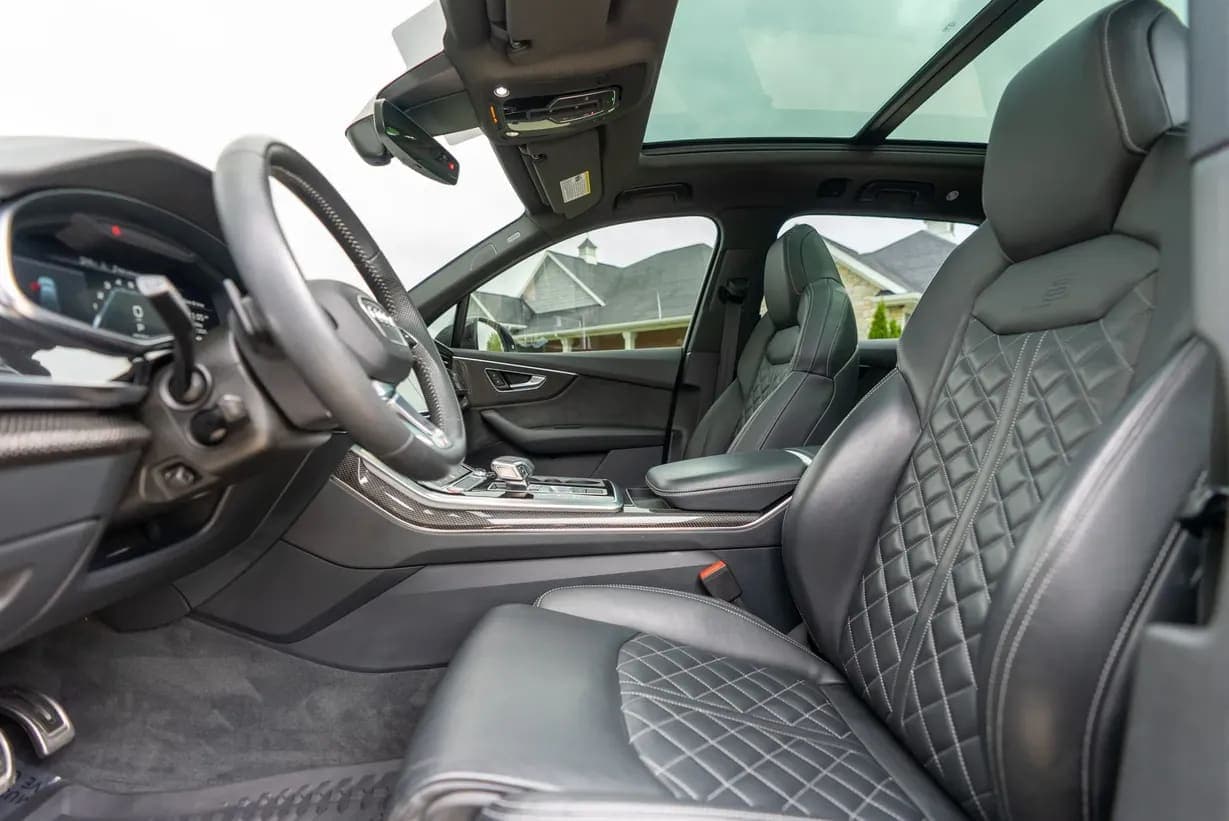 2020 Audi SQ7, view
