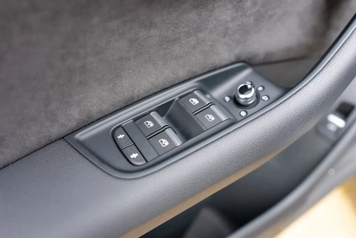 2020 Audi SQ7, view