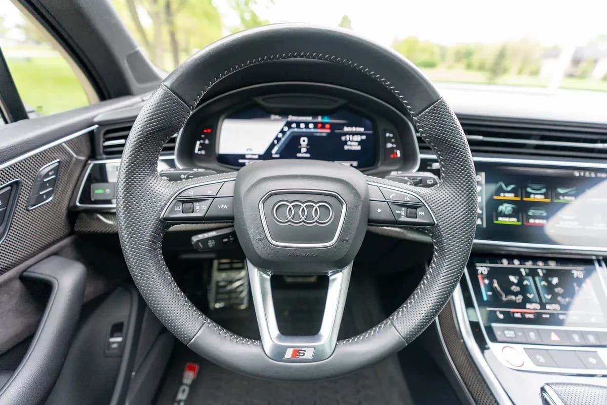 2020 Audi SQ7, view