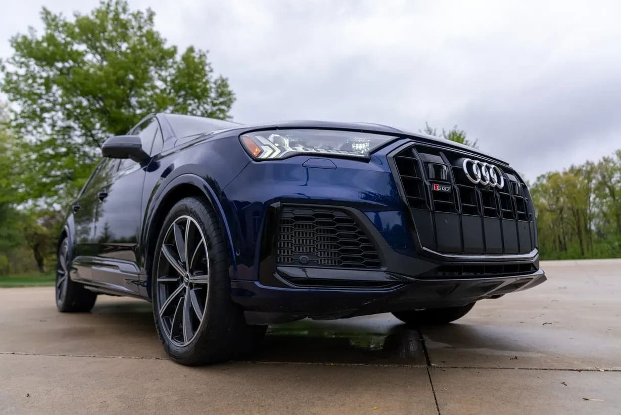 2020 Audi SQ7, view