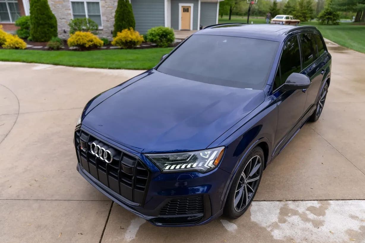 2020 Audi SQ7, view