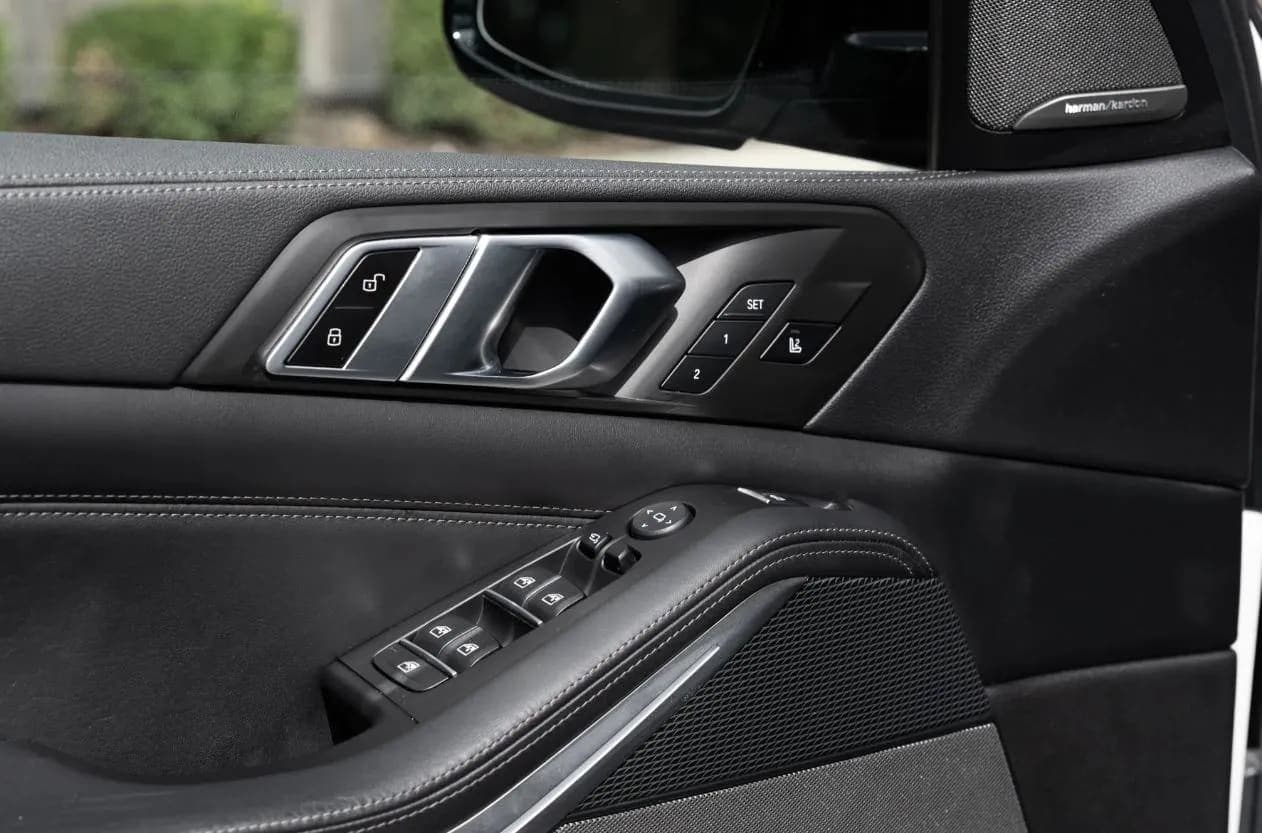 2020 BMW X5 xDrive40i M Sport, view
