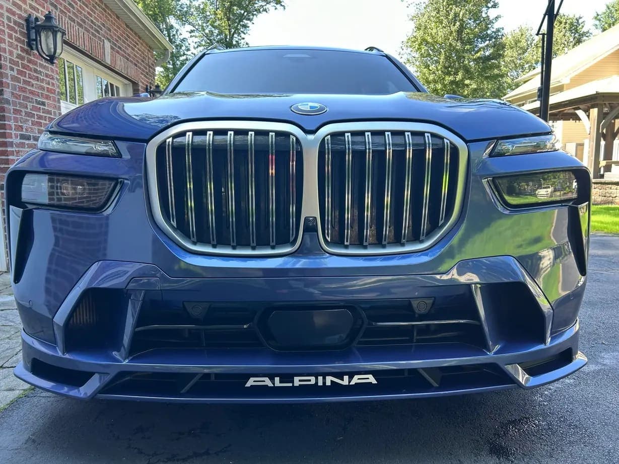 2024 BMW Alpina XB7, view
