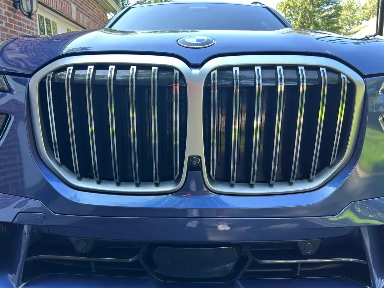 2024 BMW Alpina XB7, view