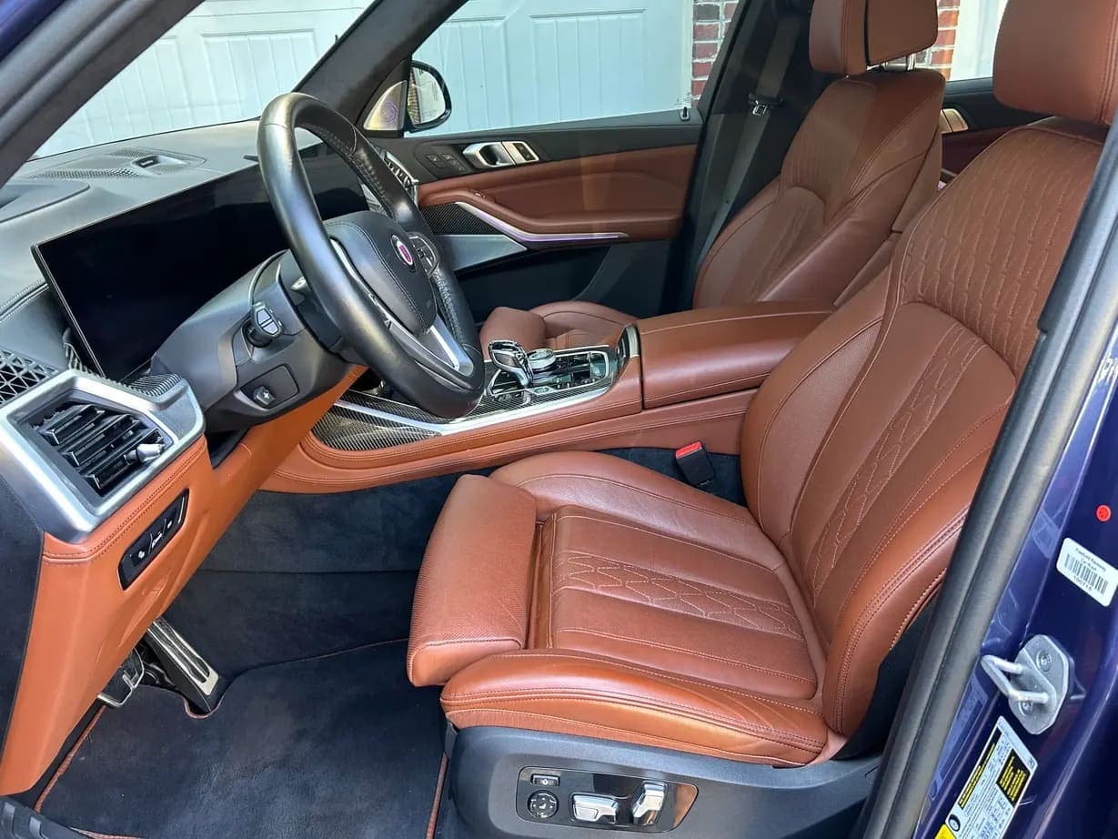 2024 BMW Alpina XB7, view
