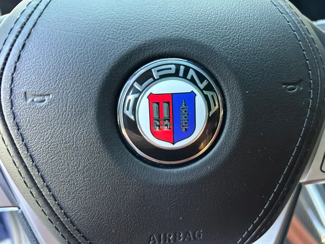 2024 BMW Alpina XB7, view