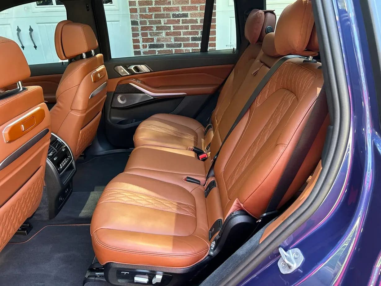 2024 BMW Alpina XB7, view