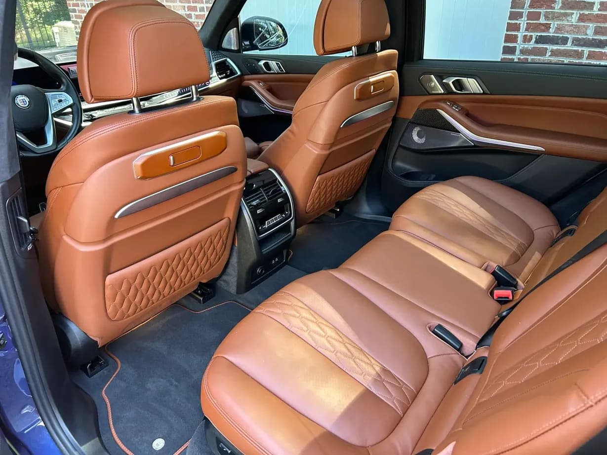 2024 BMW Alpina XB7, view