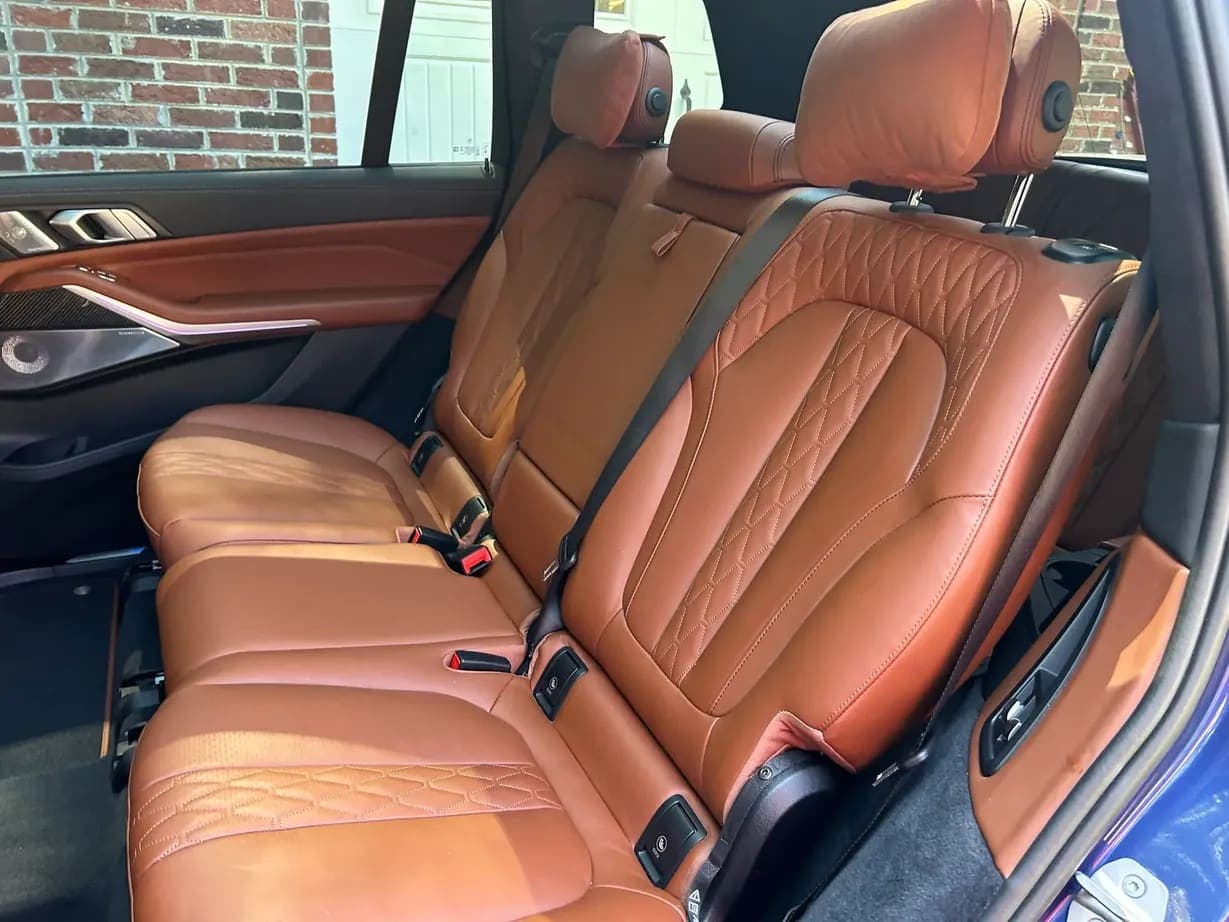 2024 BMW Alpina XB7, view