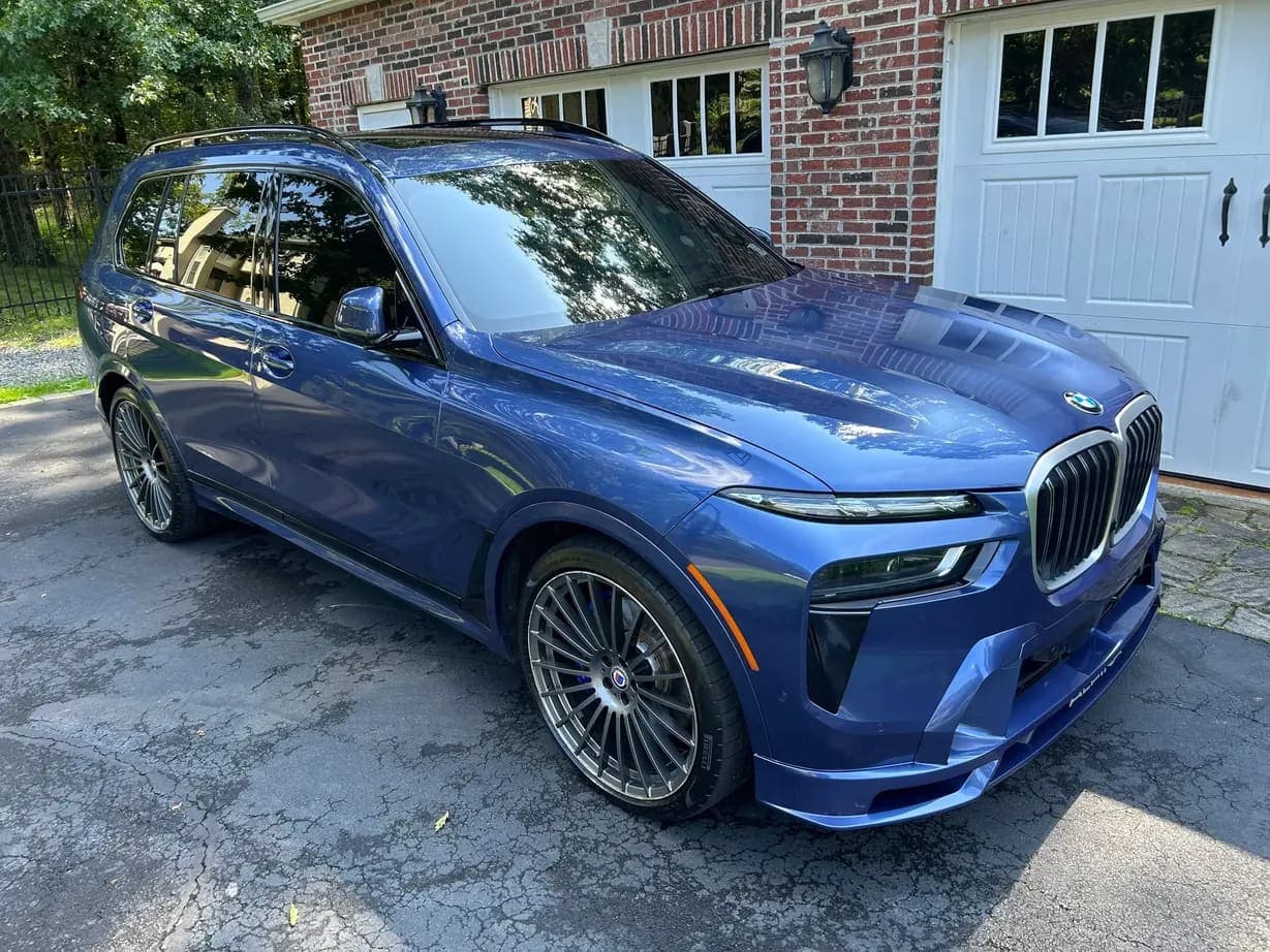 2024 BMW Alpina XB7, view