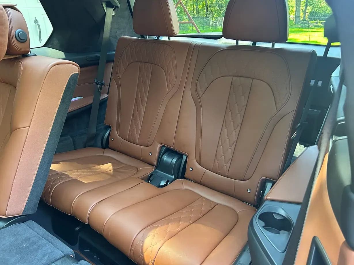 2024 BMW Alpina XB7, view