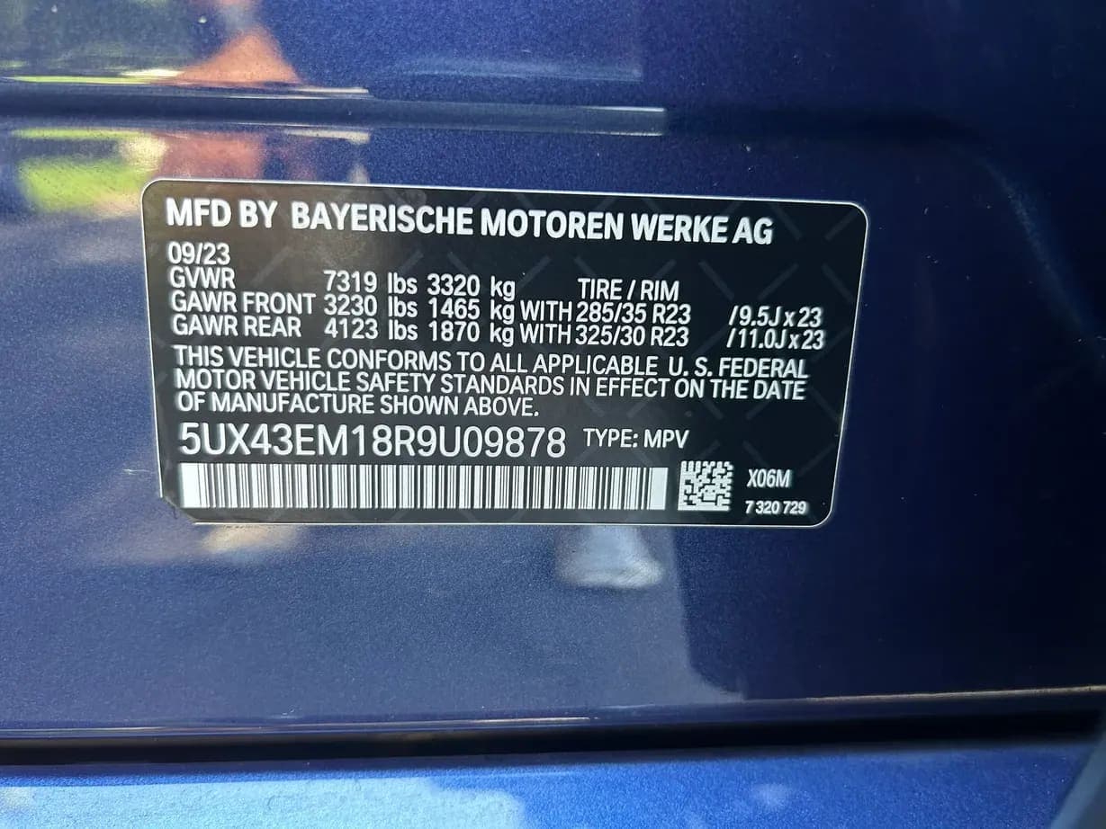 2024 BMW Alpina XB7, view