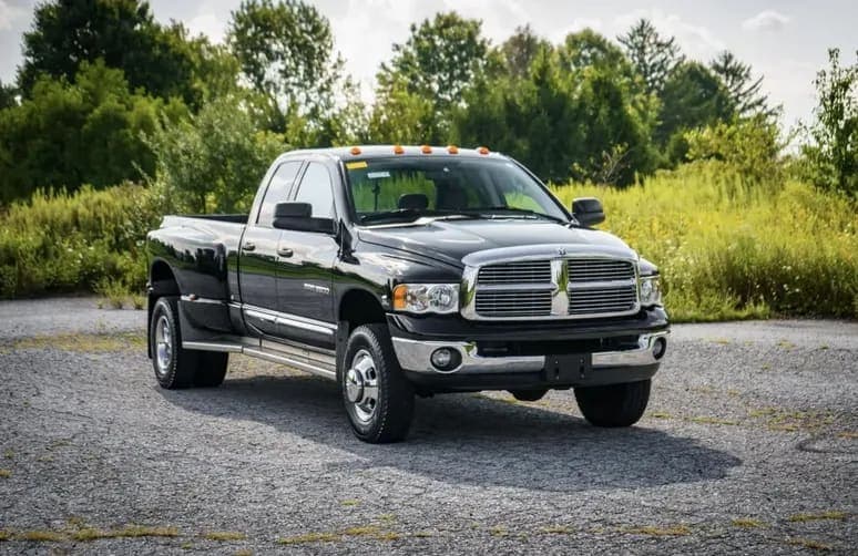 2004 Dodge Ram 3500 Laramie Quad Cab Dually, view