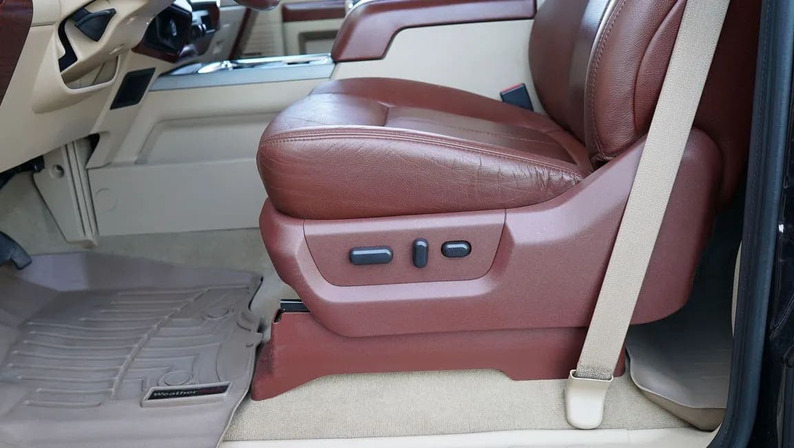 2013 Ford Super Duty F-450 DRW KING RANCH, view