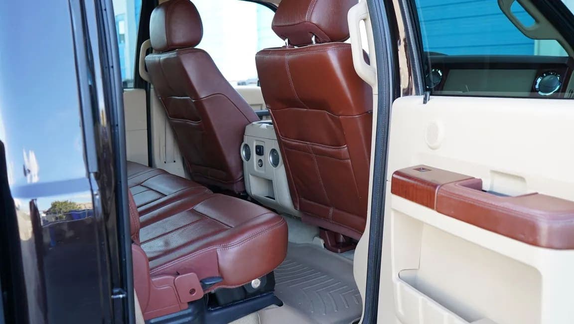 2013 Ford Super Duty F-450 DRW KING RANCH, view