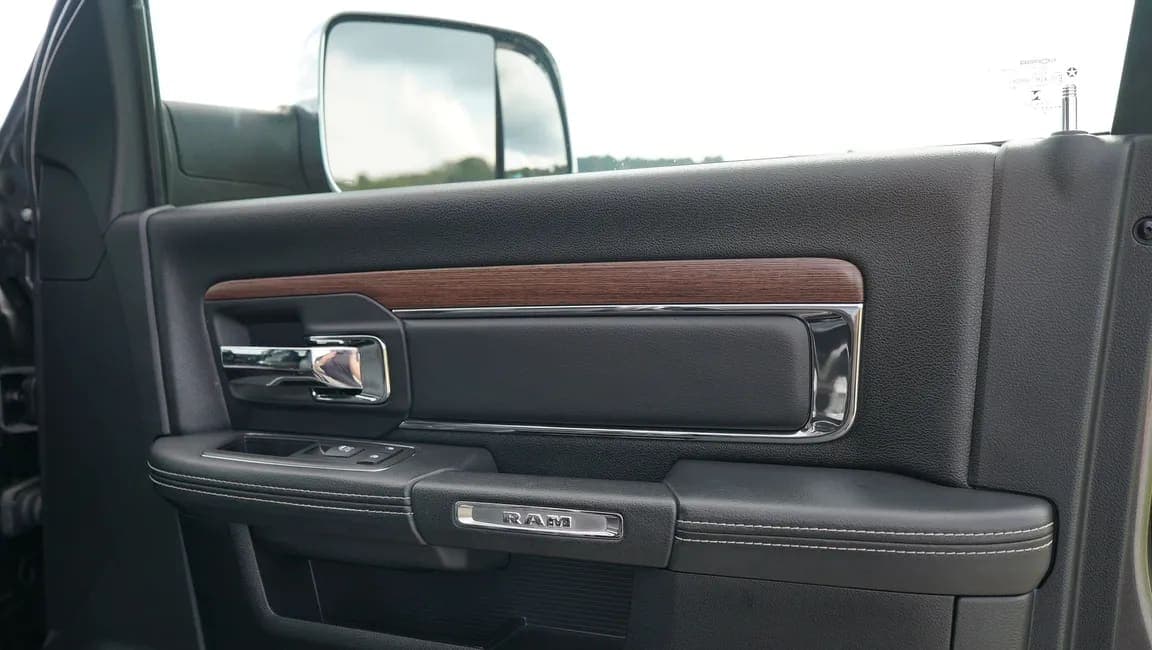 2014 Ram 5500 LARAMIE DUALLY, view