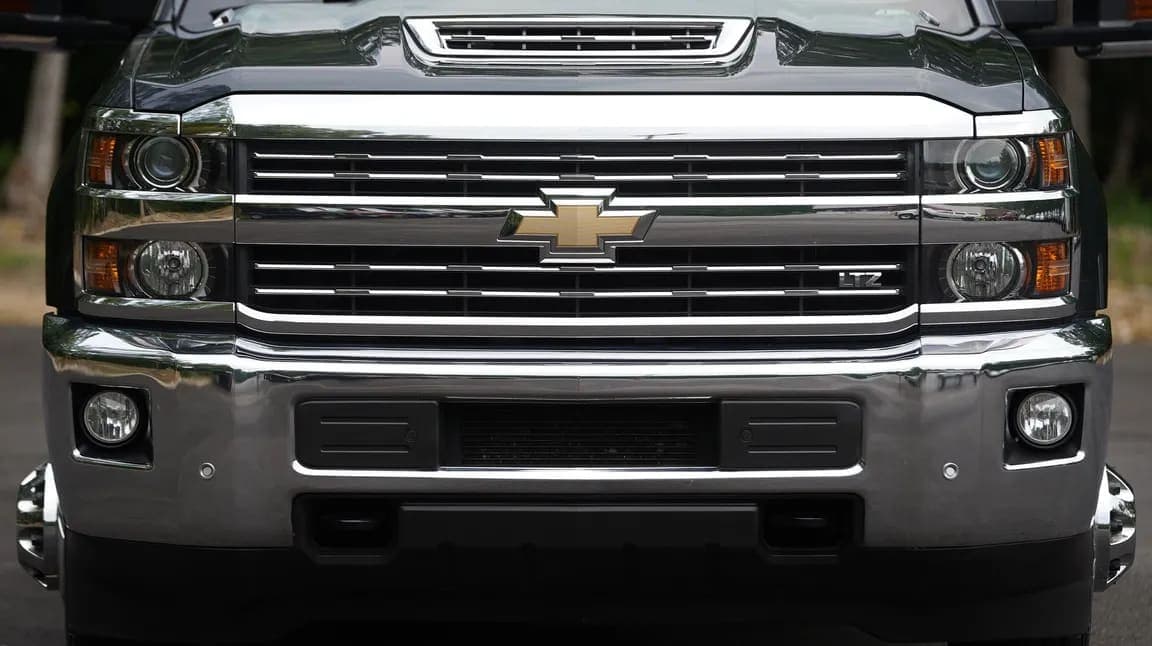 2019 Chevrolet Silverado 3500HD, view