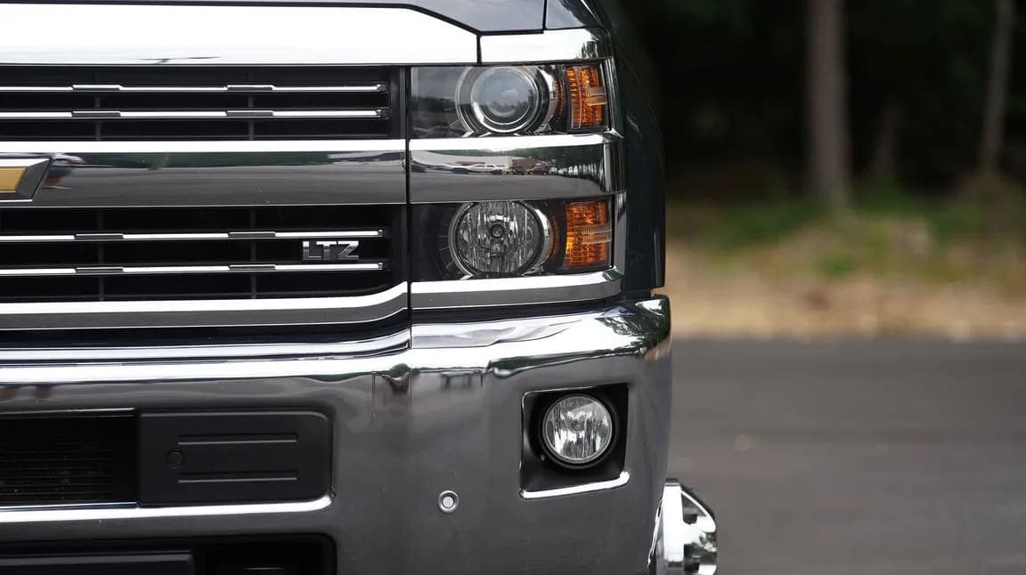 2019 Chevrolet Silverado 3500HD, view
