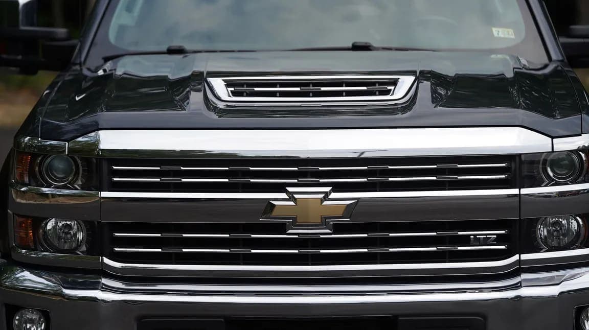 2019 Chevrolet Silverado 3500HD, view