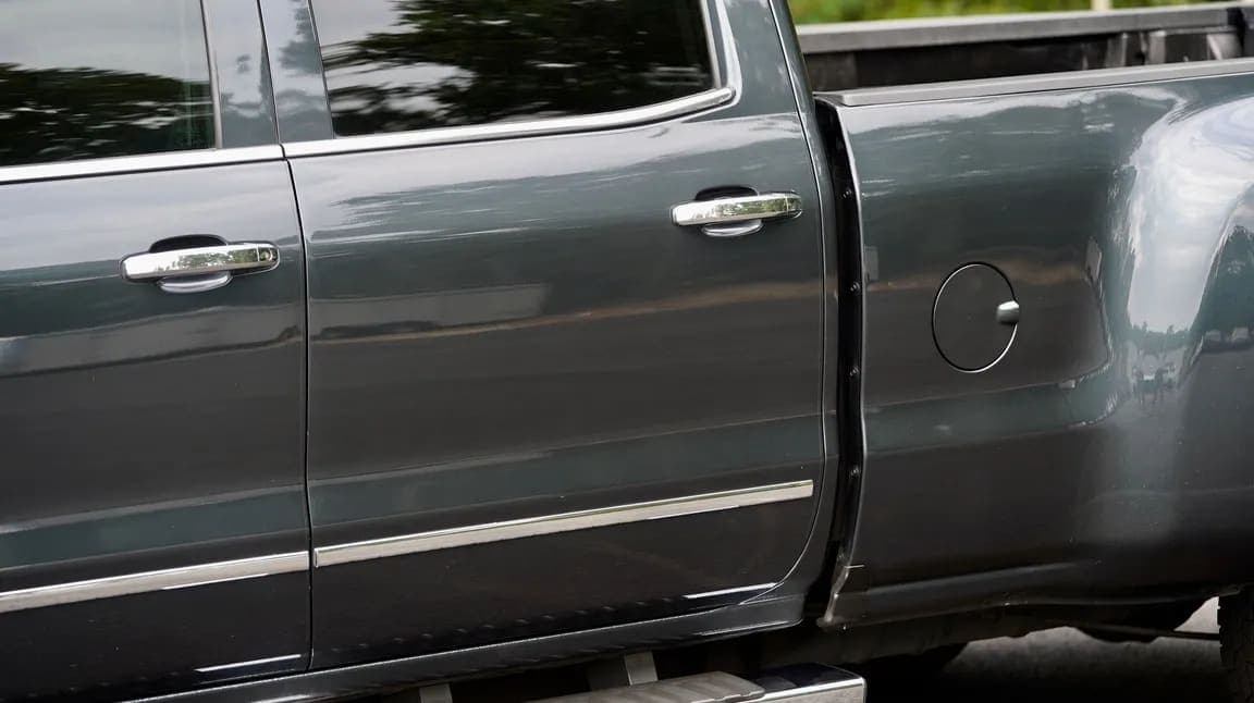 2019 Chevrolet Silverado 3500HD, view