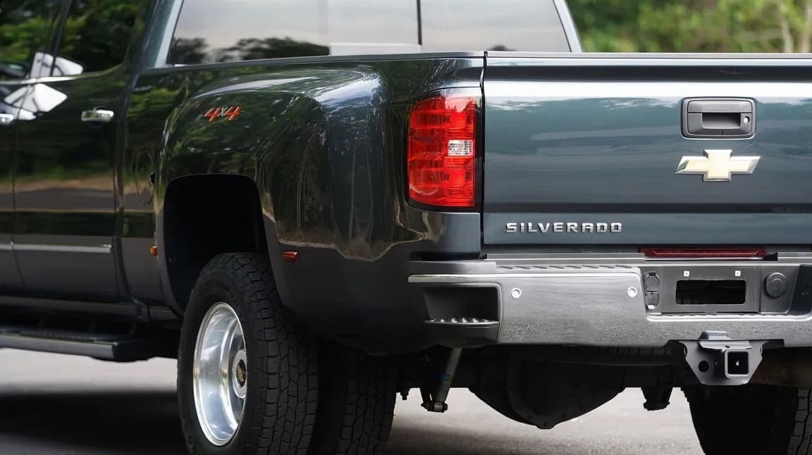 2019 Chevrolet Silverado 3500HD, view