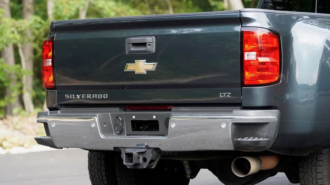 2019 Chevrolet Silverado 3500HD, view