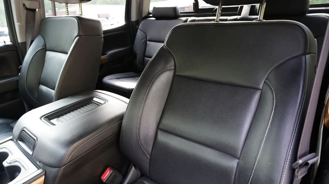 2019 Chevrolet Silverado 3500HD, view
