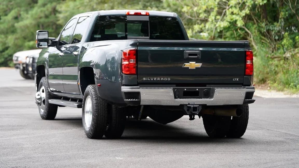 2019 Chevrolet Silverado 3500HD, view