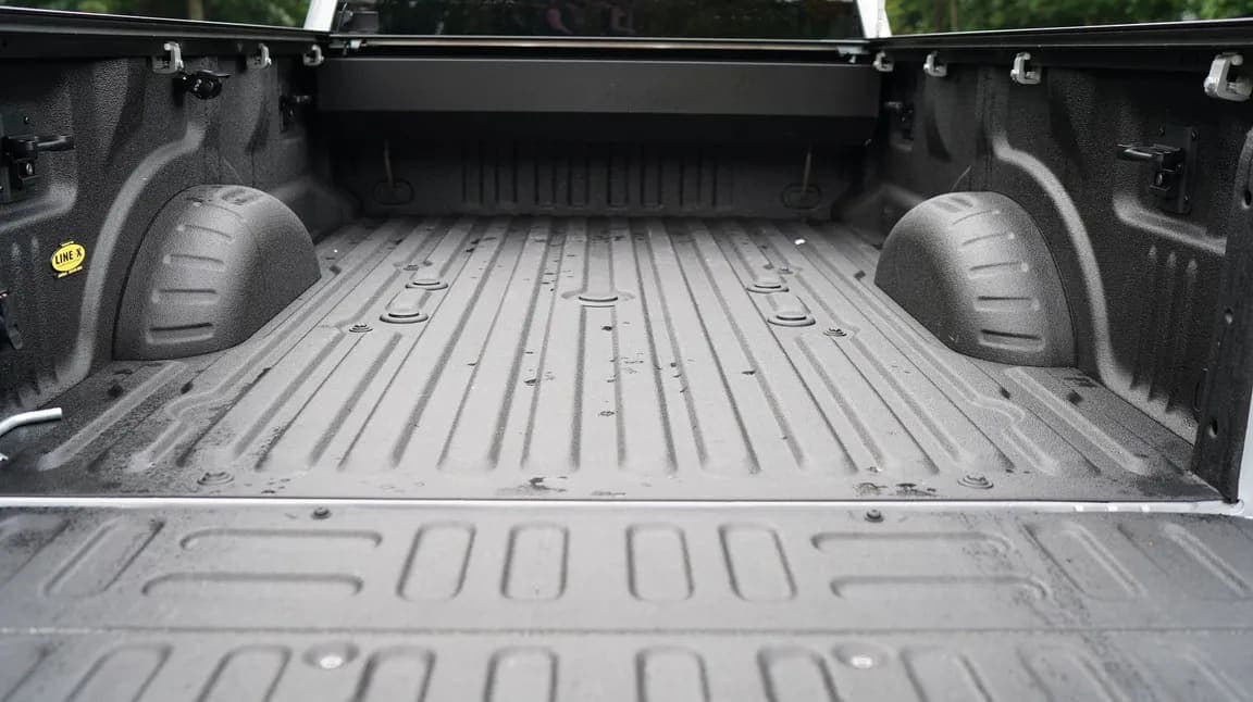 2019 Ford Super Duty F-450 DRW PLATINUM, view