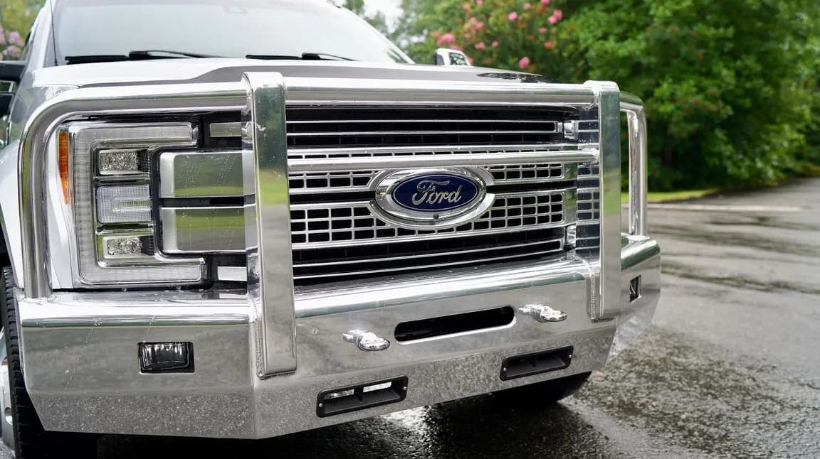 2019 Ford Super Duty F-450 DRW PLATINUM, view