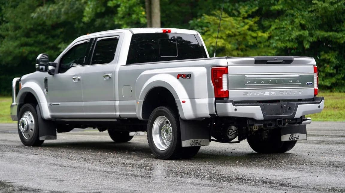 2019 Ford Super Duty F-450 DRW PLATINUM, view