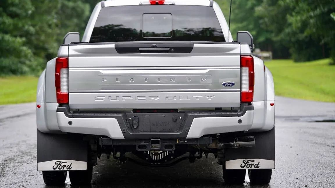 2019 Ford Super Duty F-450 DRW PLATINUM, view