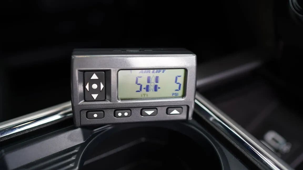 2019 Ford Super Duty F-450 DRW PLATINUM, view