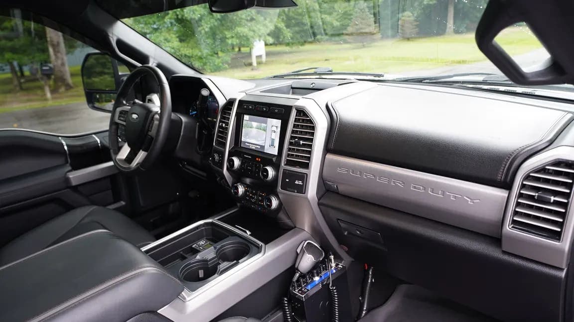 2019 Ford Super Duty F-450 DRW PLATINUM, view