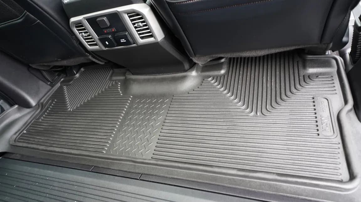 2019 Ford Super Duty F-450 DRW PLATINUM, view