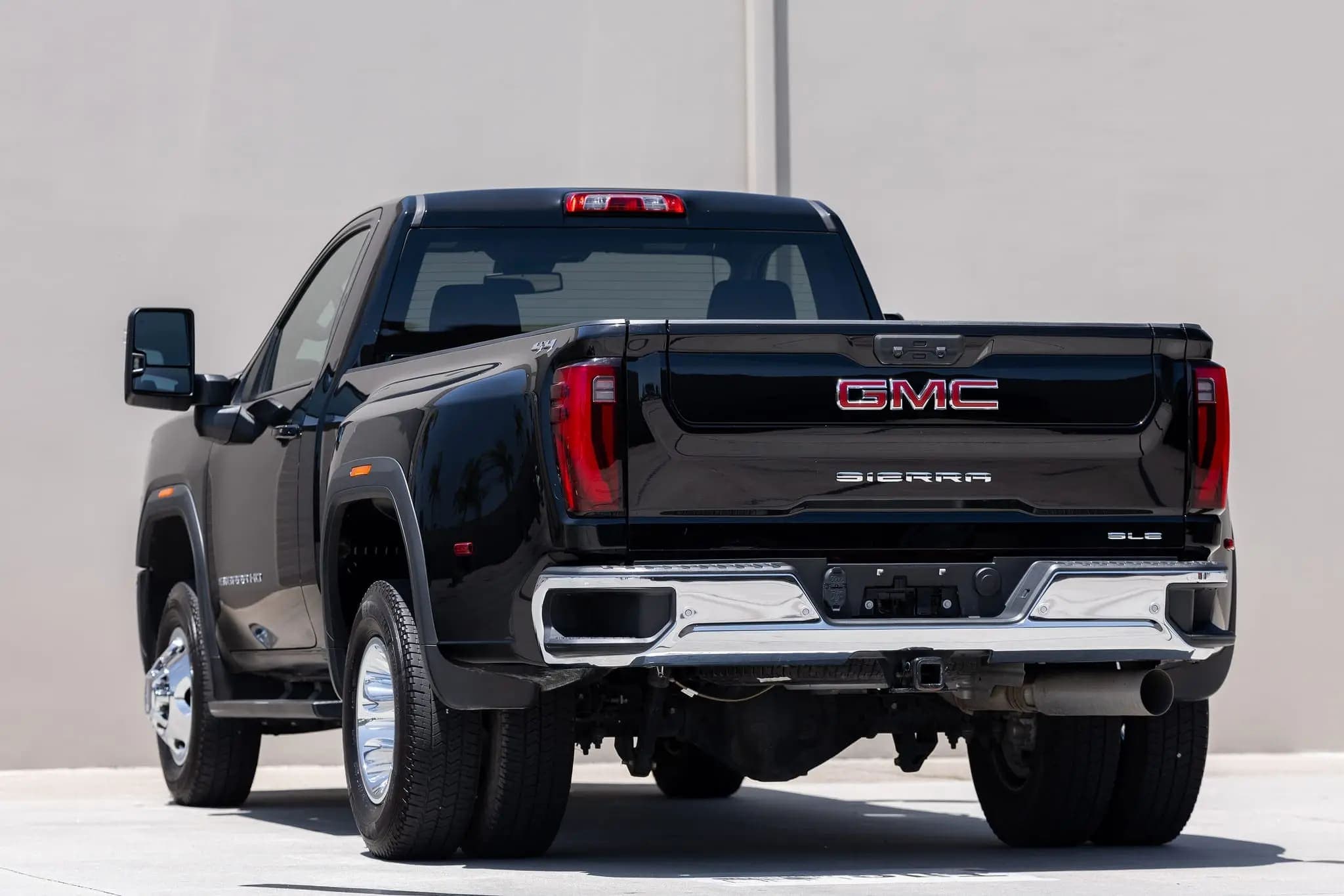 2024 GMC Sierra 3500HD SLE Duramax Dually 4×4, view