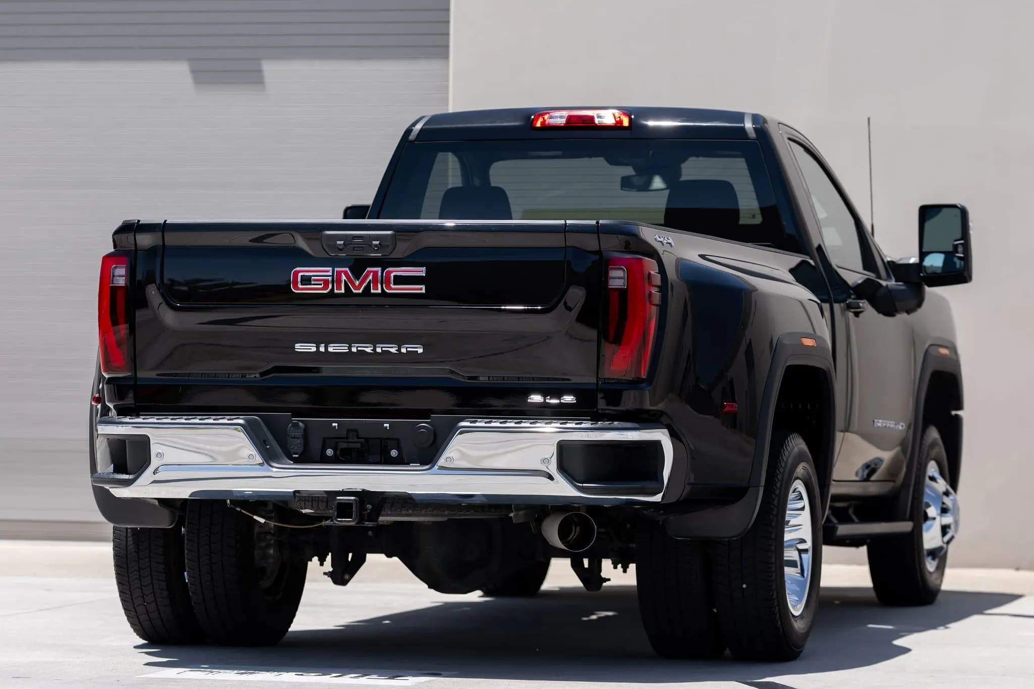 2024 GMC Sierra 3500HD SLE Duramax Dually 4×4, view