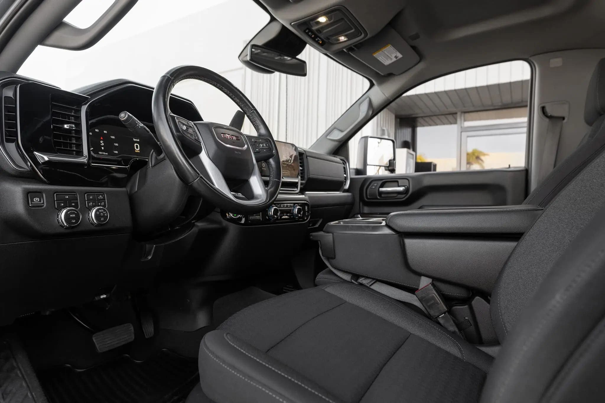 2024 GMC Sierra 3500HD SLE Duramax Dually 4×4, view
