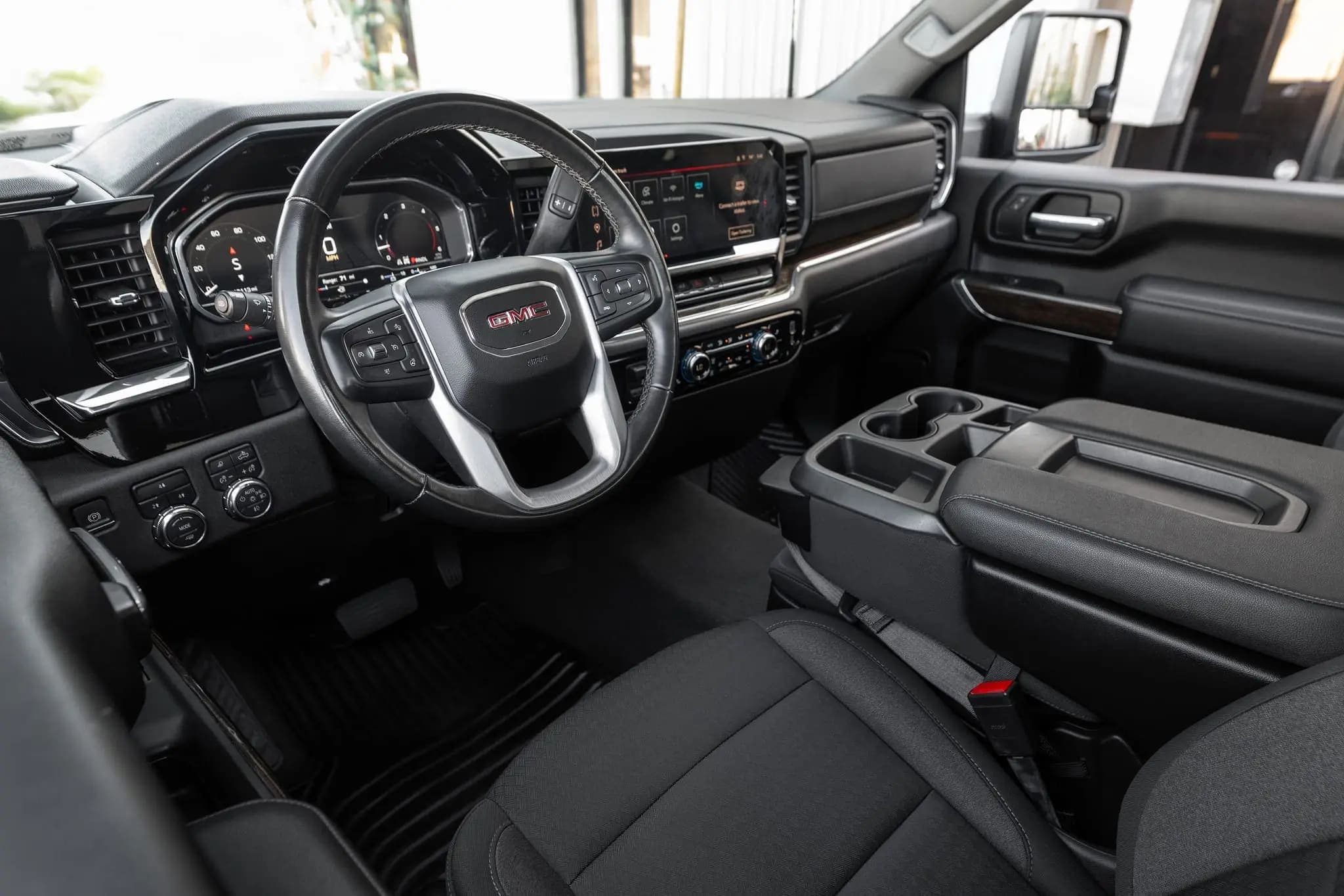 2024 GMC Sierra 3500HD SLE Duramax Dually 4×4, view