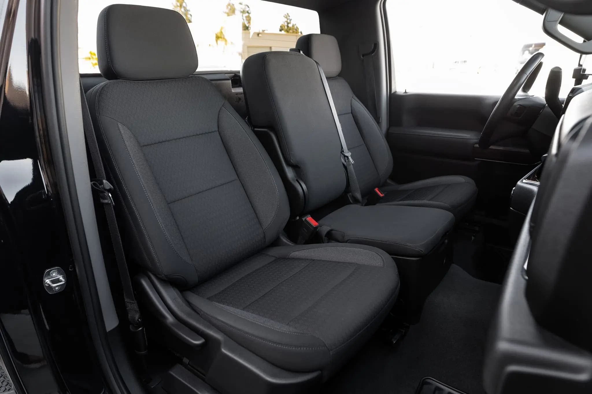 2024 GMC Sierra 3500HD SLE Duramax Dually 4×4, view