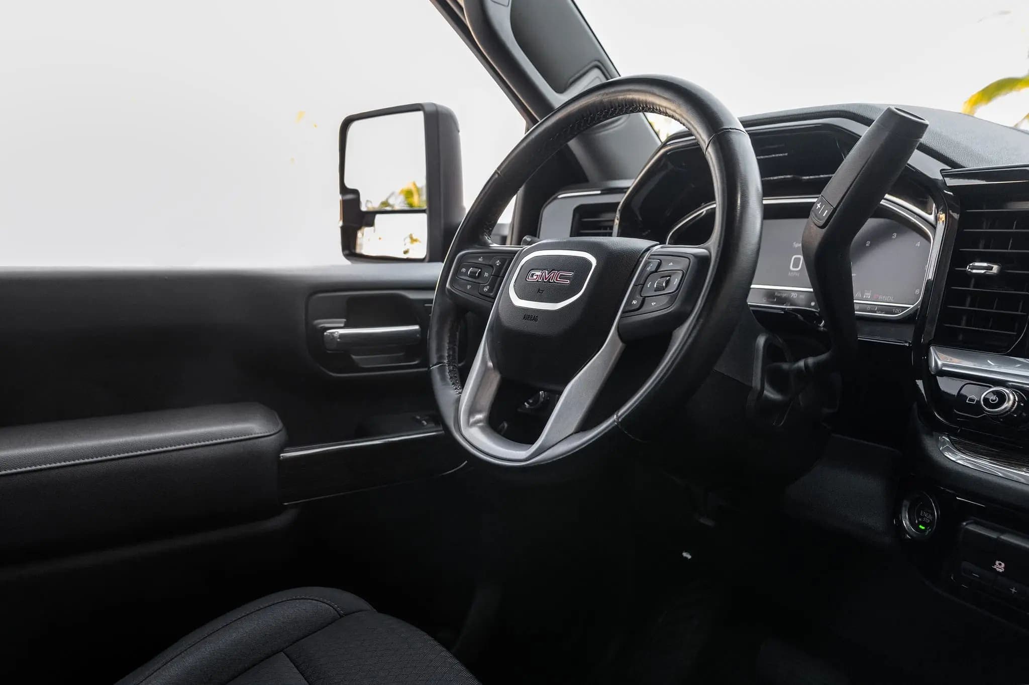 2024 GMC Sierra 3500HD SLE Duramax Dually 4×4, view