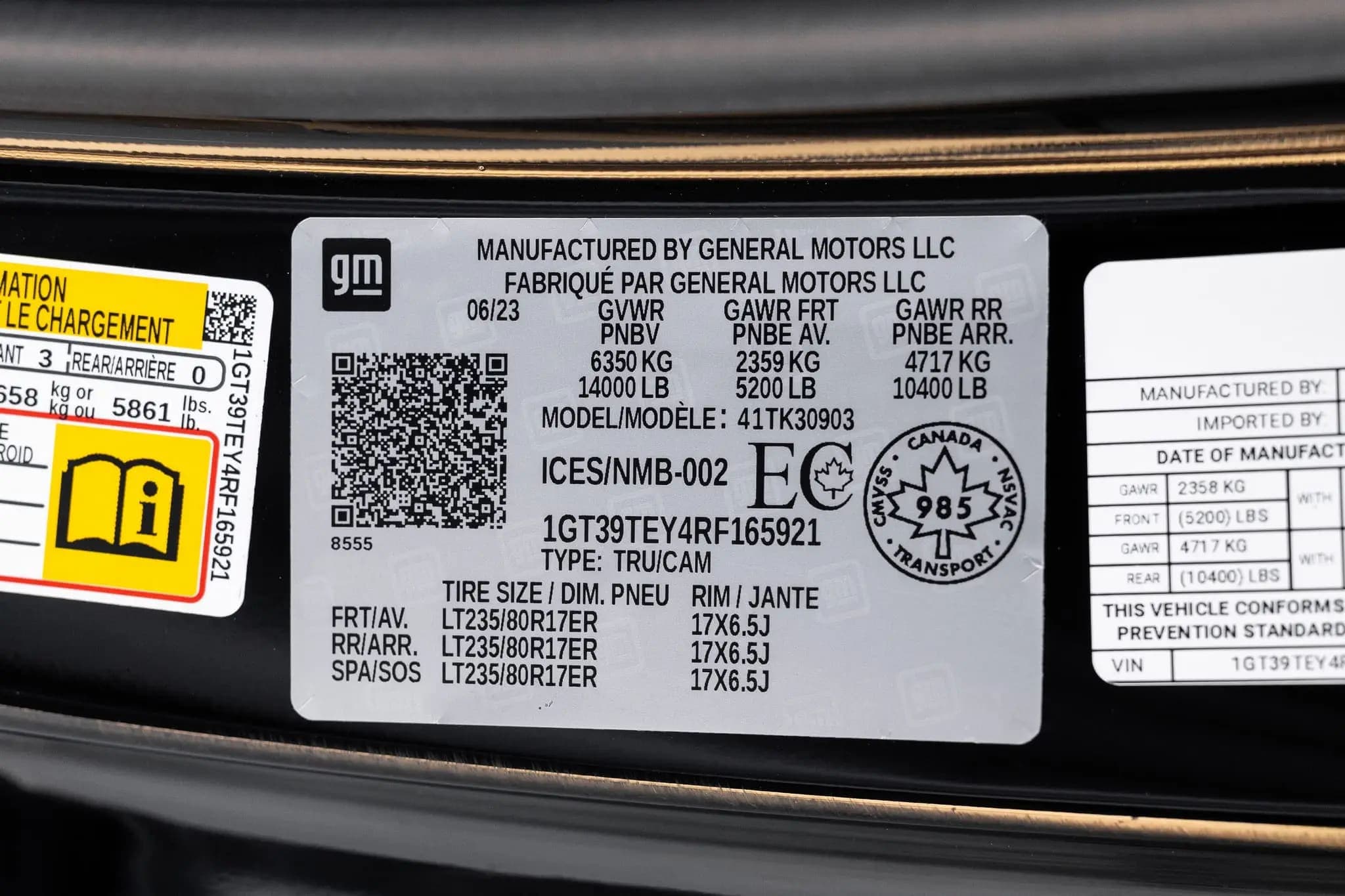 2024 GMC Sierra 3500HD SLE Duramax Dually 4×4, view