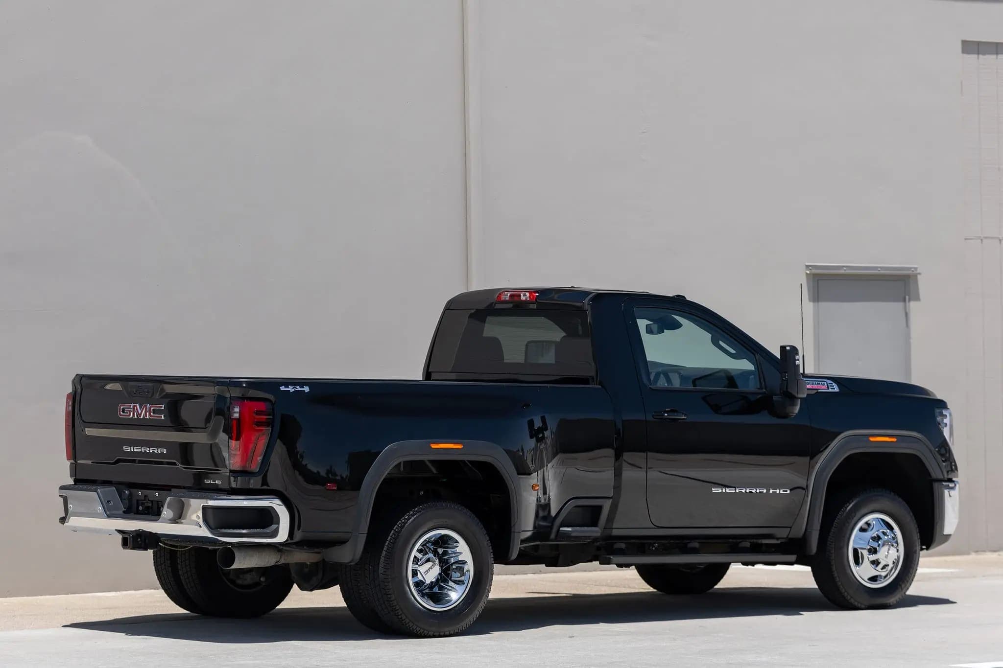 2024 GMC Sierra 3500HD SLE Duramax Dually 4×4, view