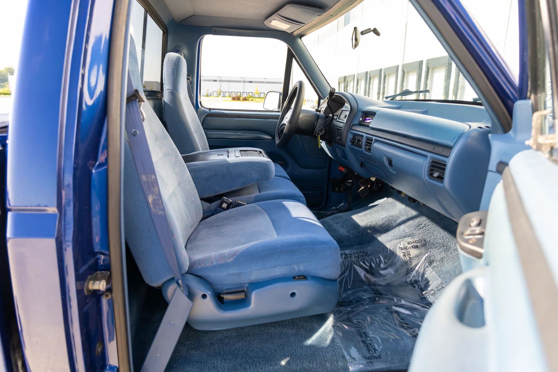 1996 Ford F-250 Regular Cab 4x4 XLT – 7.3L Powerstroke Diesel – Low 120K Miles! Drop, view