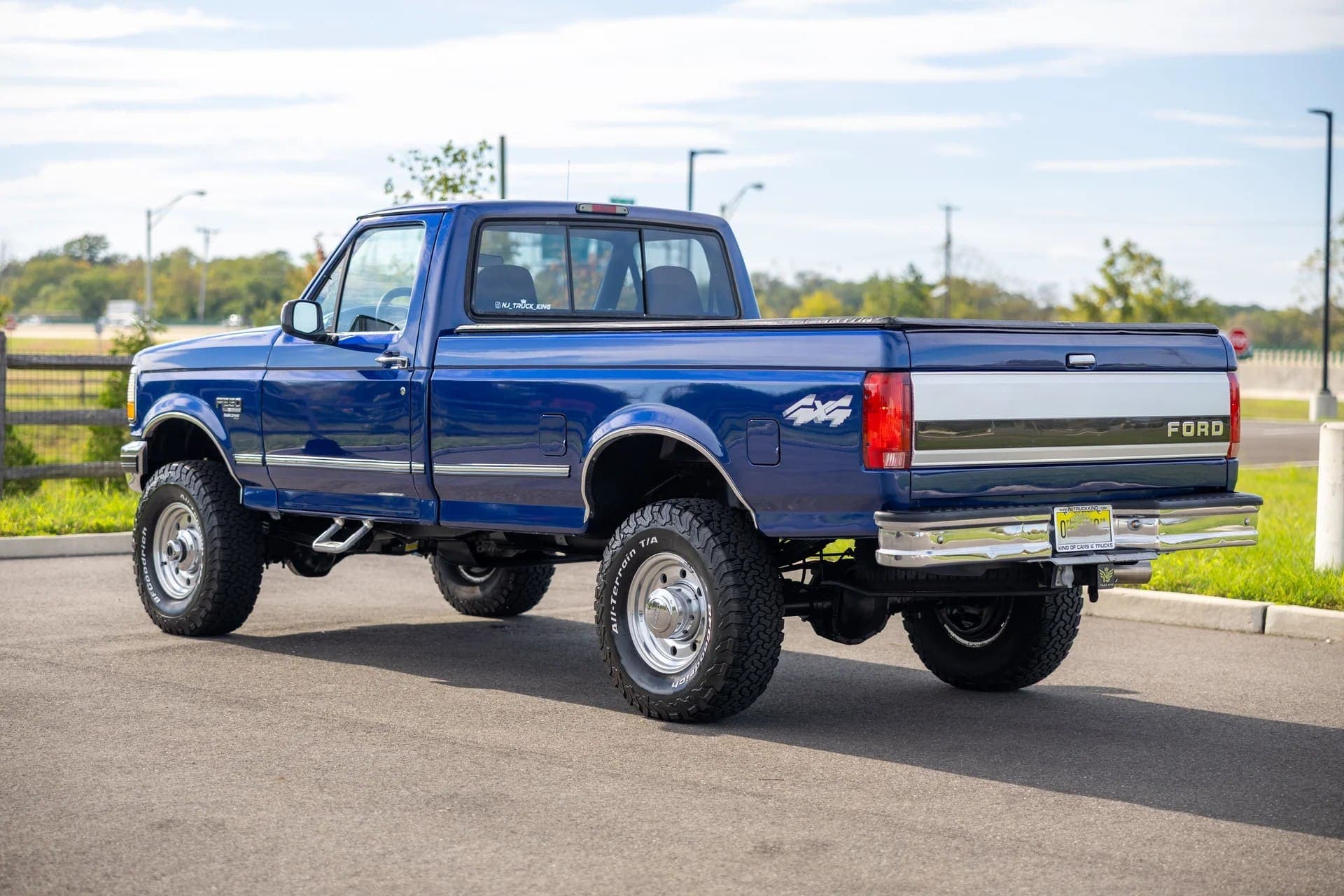 1996 Ford F-250 Regular Cab 4x4 XLT – 7.3L Powerstroke Diesel – Low 120K Miles! Drop, view