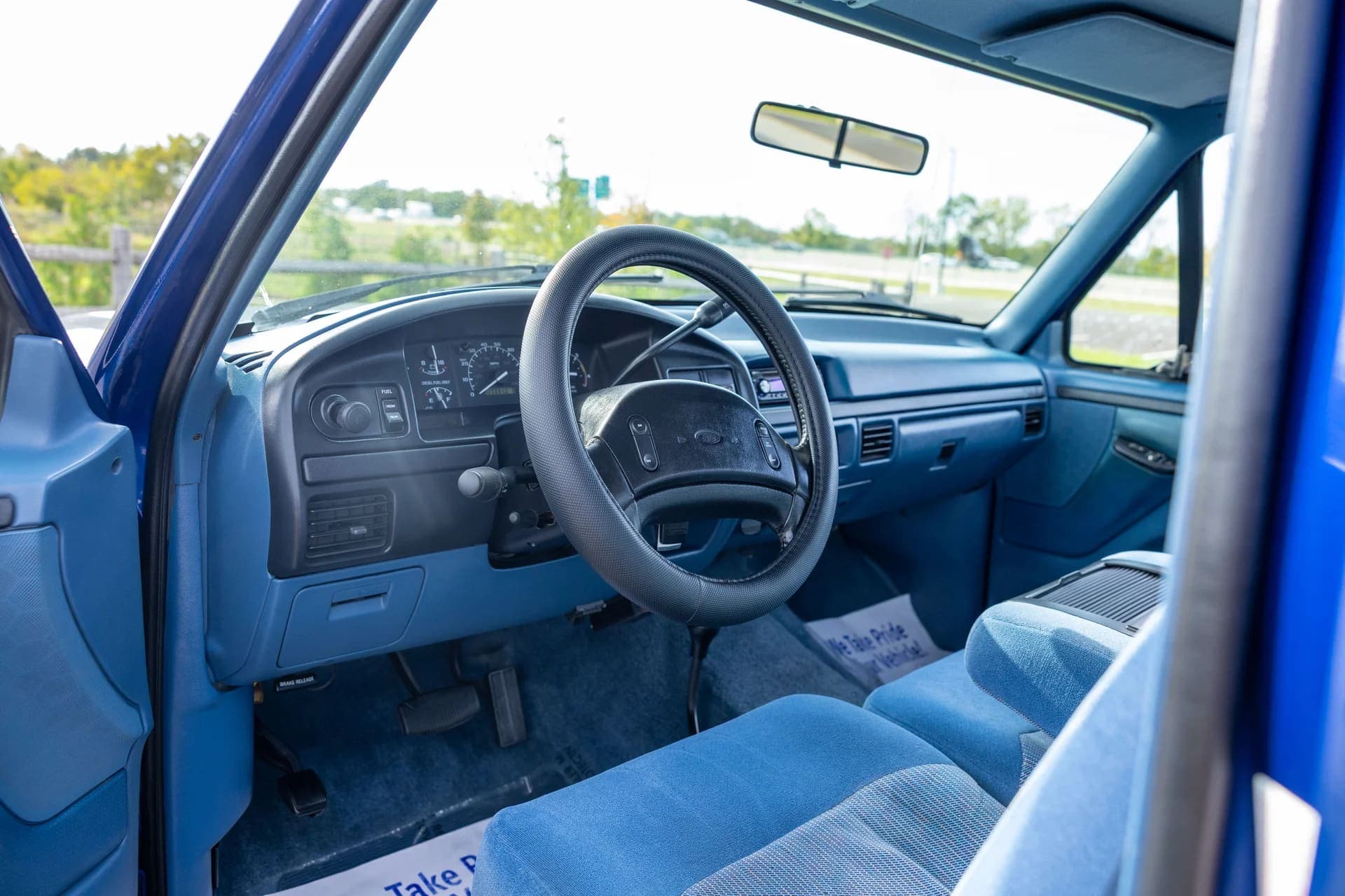 1996 Ford F-250 Regular Cab 4x4 XLT – 7.3L Powerstroke Diesel – Low 120K Miles! Drop, view