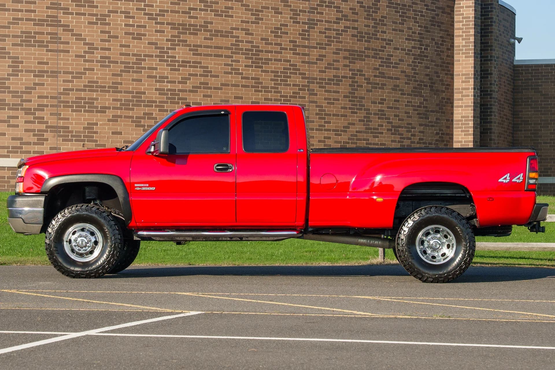 2005 Chevrolet Silverado 3500 Duramax Dually 4×4 exterior