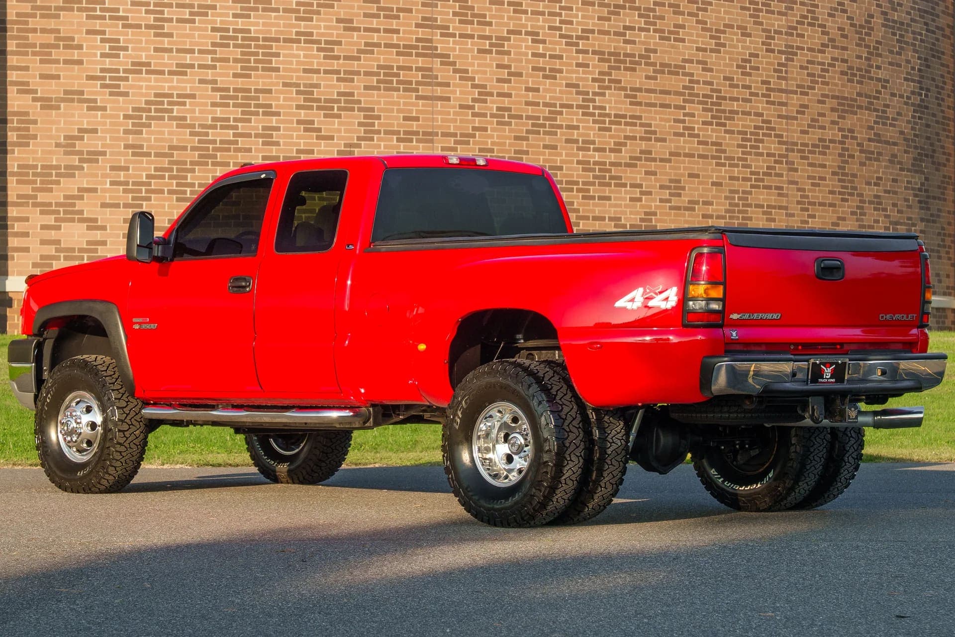 2005 Chevrolet Silverado 3500 Duramax Dually 4×4, view